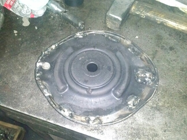 Опоры передних стоек от нубиры — Daewoo Lanos, 1,6 л, 2008 года ...