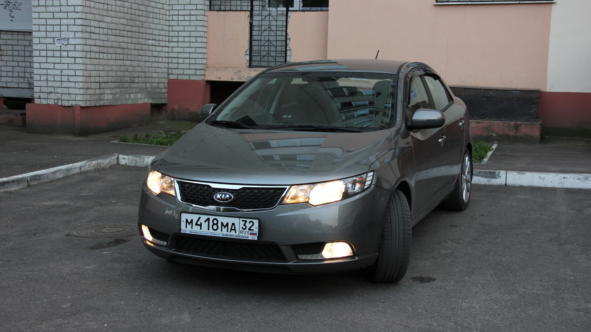 KIA Cerato (2G) 1.6 бензиновый 2012 | 