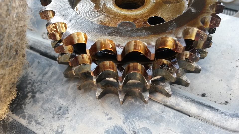 сверху тот который снял, с низу из прогрессовского комплекта разрезной, состояние при визуальном осмотре один в один. — УАЗ Patriot