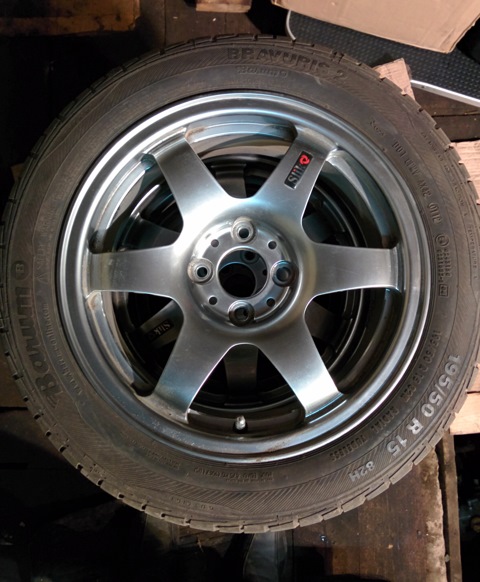 Slik s187 R15 4x98 et 32 Barum Bravuris 2 195/50/R15 С небольшим пробегом.Р...