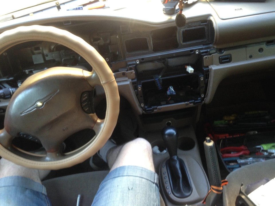 Не горит подсветка приборки, и печки — Chrysler Sebring (2G), 2,4 л ...