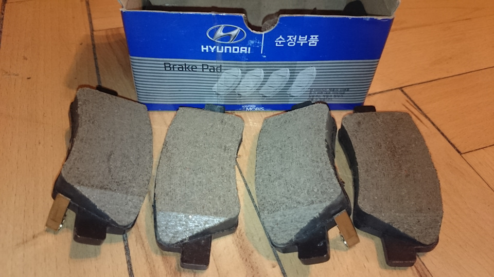 Новые задние дисковые колодки оригинал solaris/rio на Hyundai Solaris ...