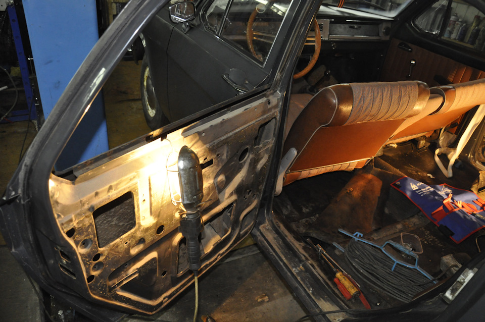 Рабираем до основания — ГАЗ 2404, 2,5 л, 1974 года | кузовной ремонт ...