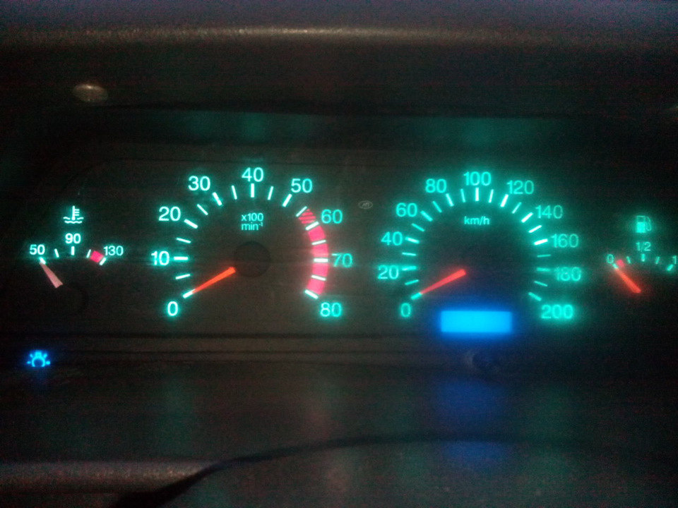 Пересвет приборной панели — Lada 2115, 1,5 л, 2004 года | стайлинг | DRIVE2