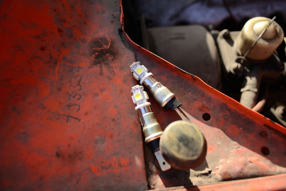 перенес габариты с поворотников в фары — ИЖ Москвич 412, 1,5 л, 1978 ...