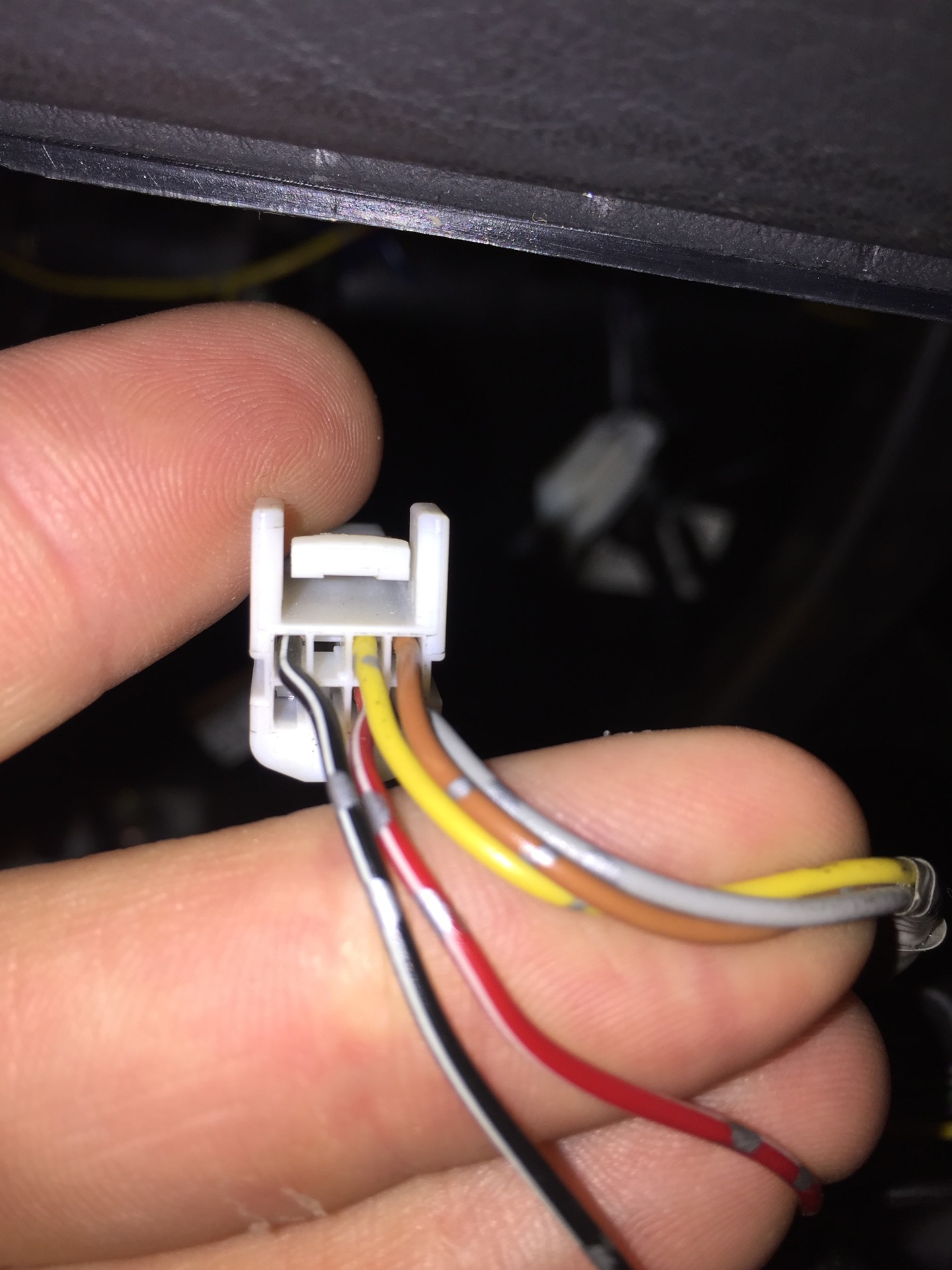 Как сделать aux вход на магнитоле вместо cd привода kenwood