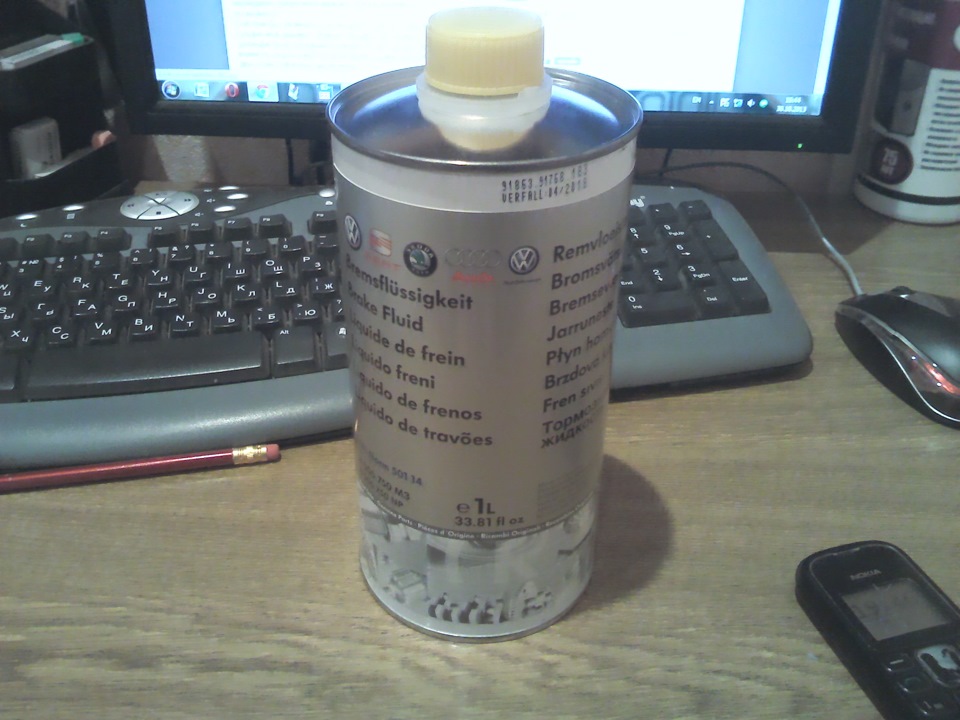 Замена пыльника тормозного цилиндра заднего суппорта — Volkswagen Golf ...