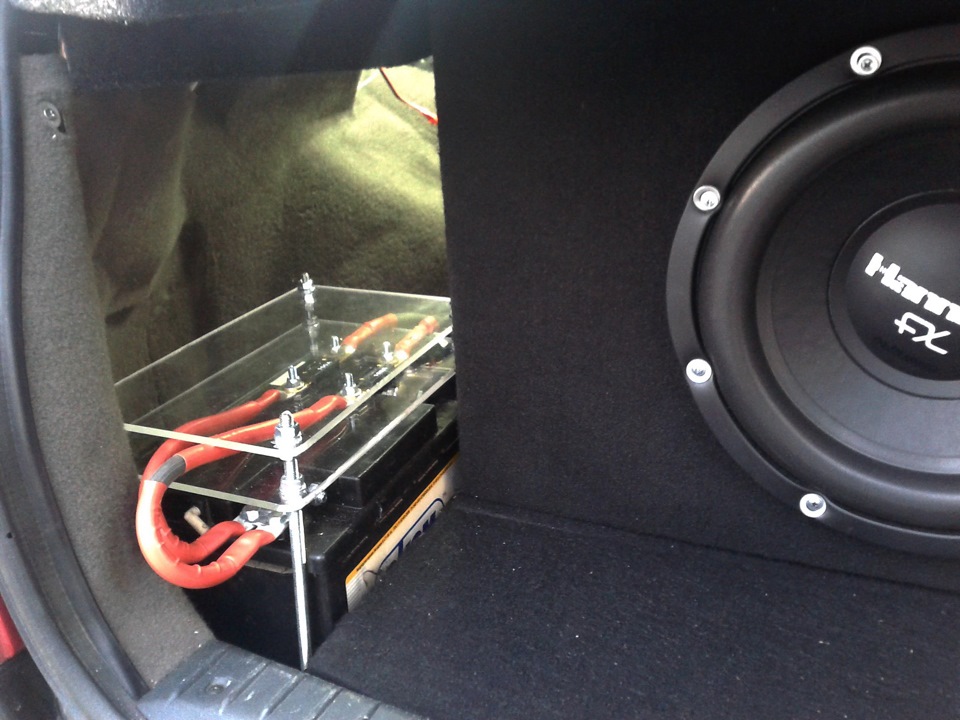 Установка конструкции крепления предохранителей и проводки в багажнике ...