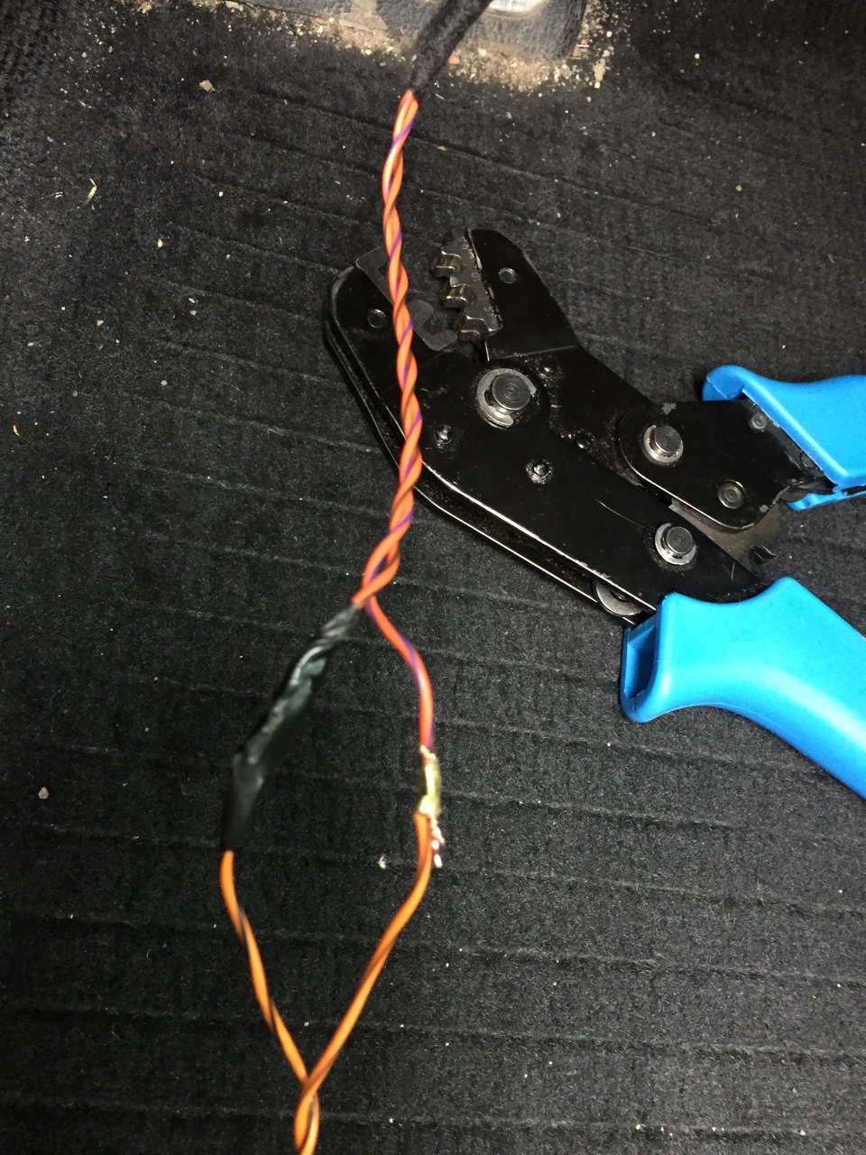 Скрутил, обжал. — Volkswagen Passat Alltrack (B7)