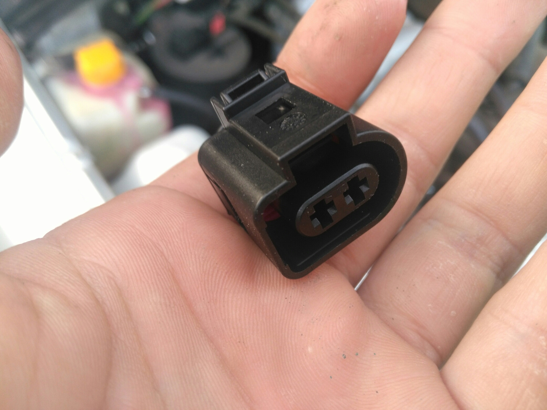 Частичка Audi — Chevrolet Niva, 1,7 л, 2005 года | запчасти | DRIVE2