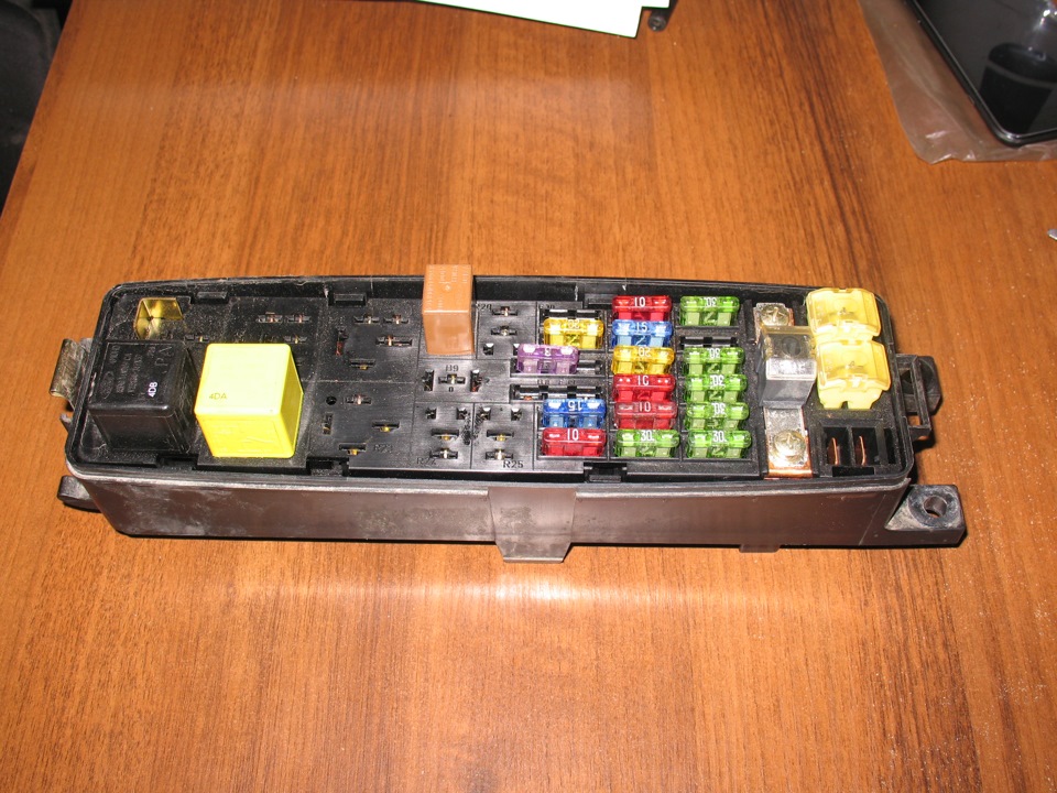 Типичная проблема: не было питания на бензонасосе) — Ford Scorpio I, 2 ...