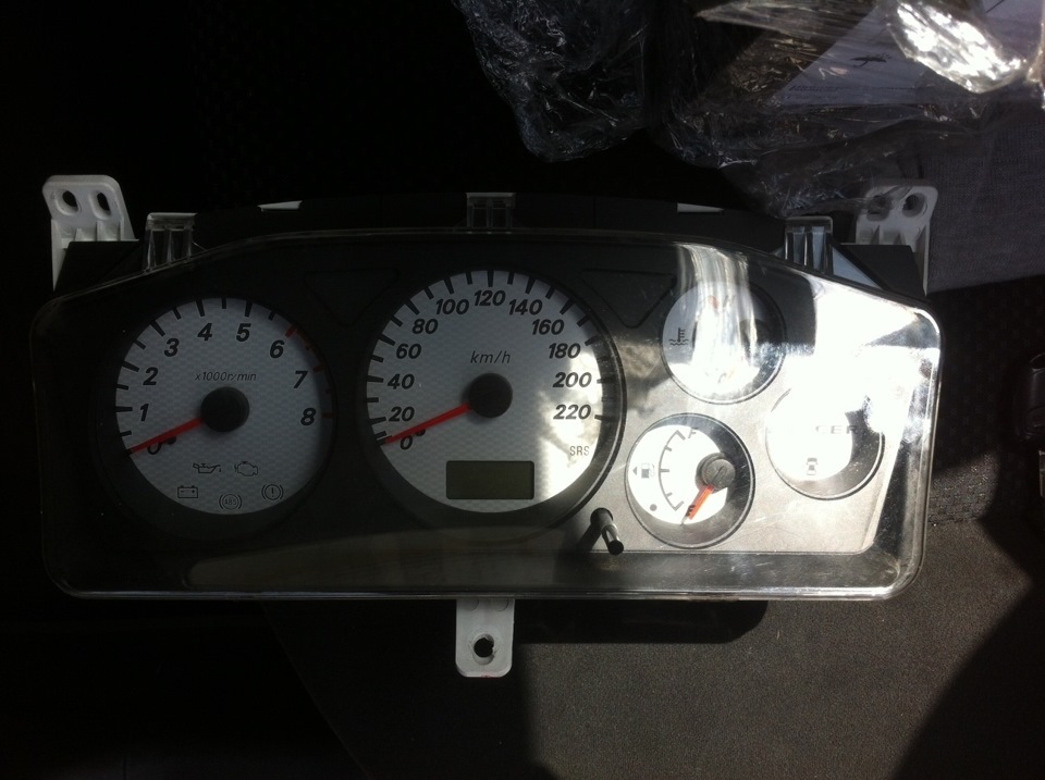 Продам приборную панель Lancer IX (белая) — Сообщество «Mitsubishi ...