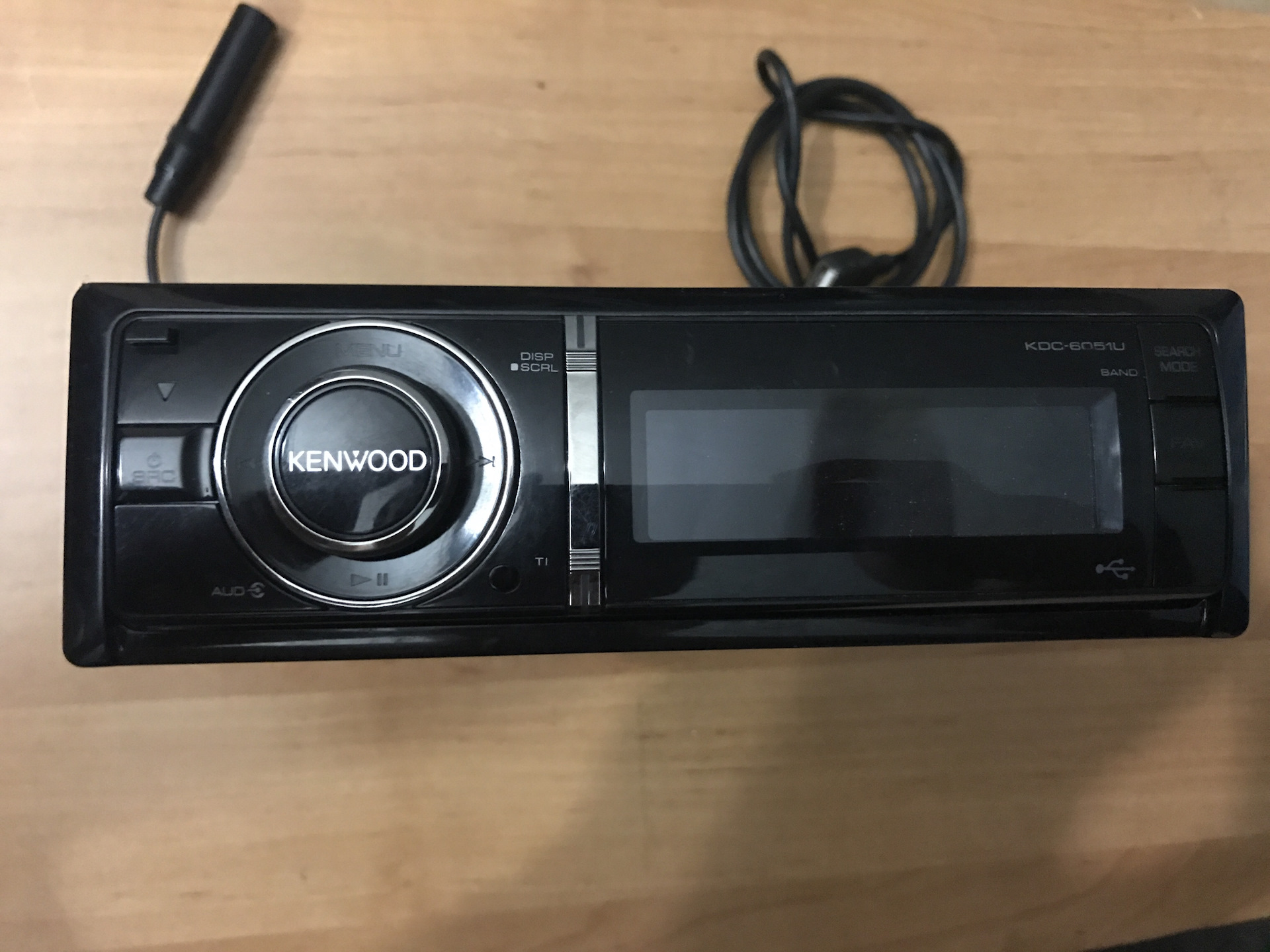 Kenwood kdc 6051u