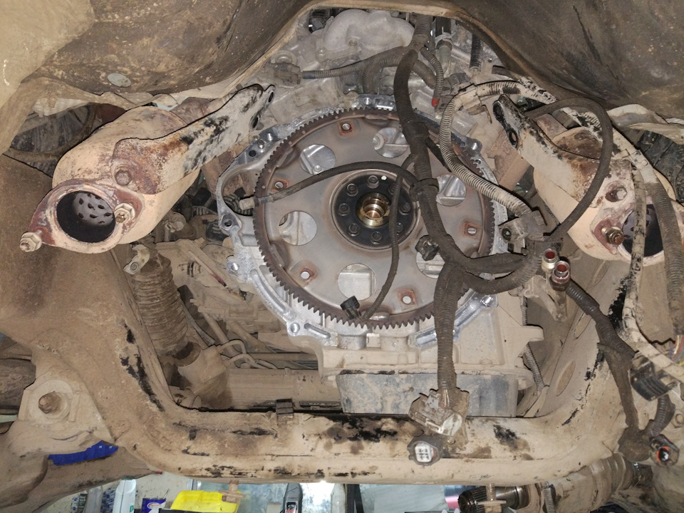 Фото в бортжурнале Toyota 4Runner (IV) (215)