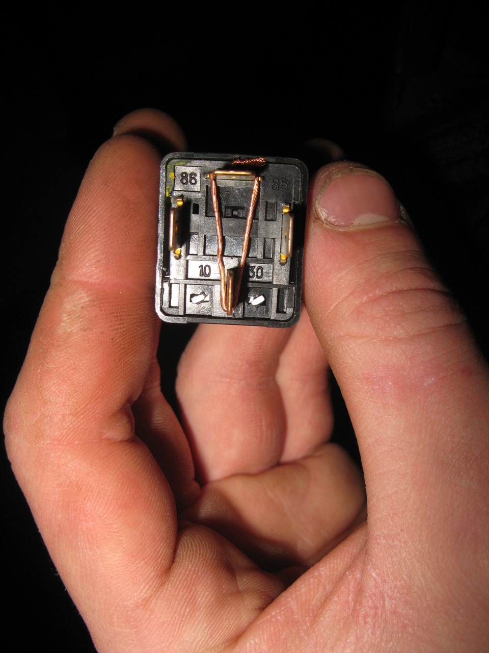 как сделать стеклоподъемники без зажигания