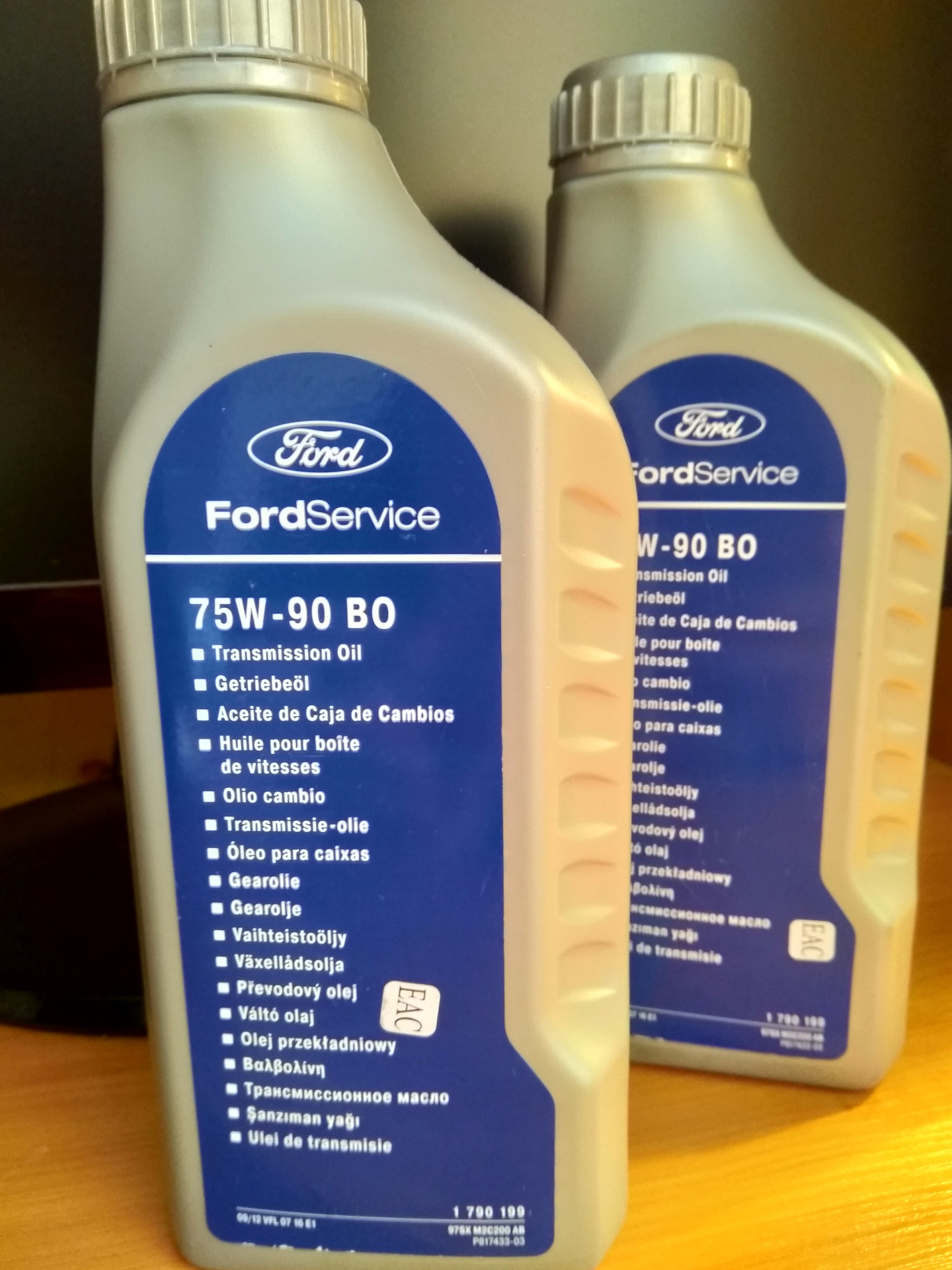 Ford fusion какое масло. Масло в МКПП Форд Фьюжн 1.6. Масло в МКПП Ford Fusion 1.4. Масло в коробку механика Форд Фиеста 2016 года. Масло МКПП Форд Фиеста 1.4 2007.