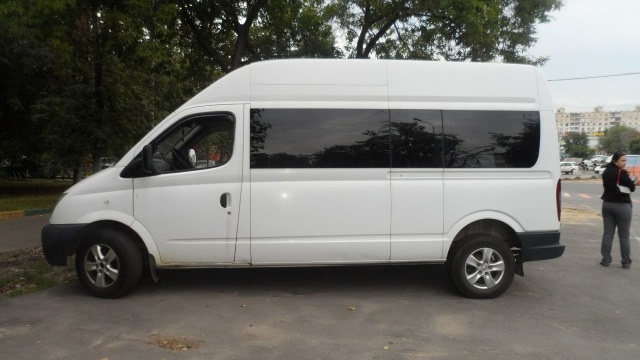 Maxus Minibus