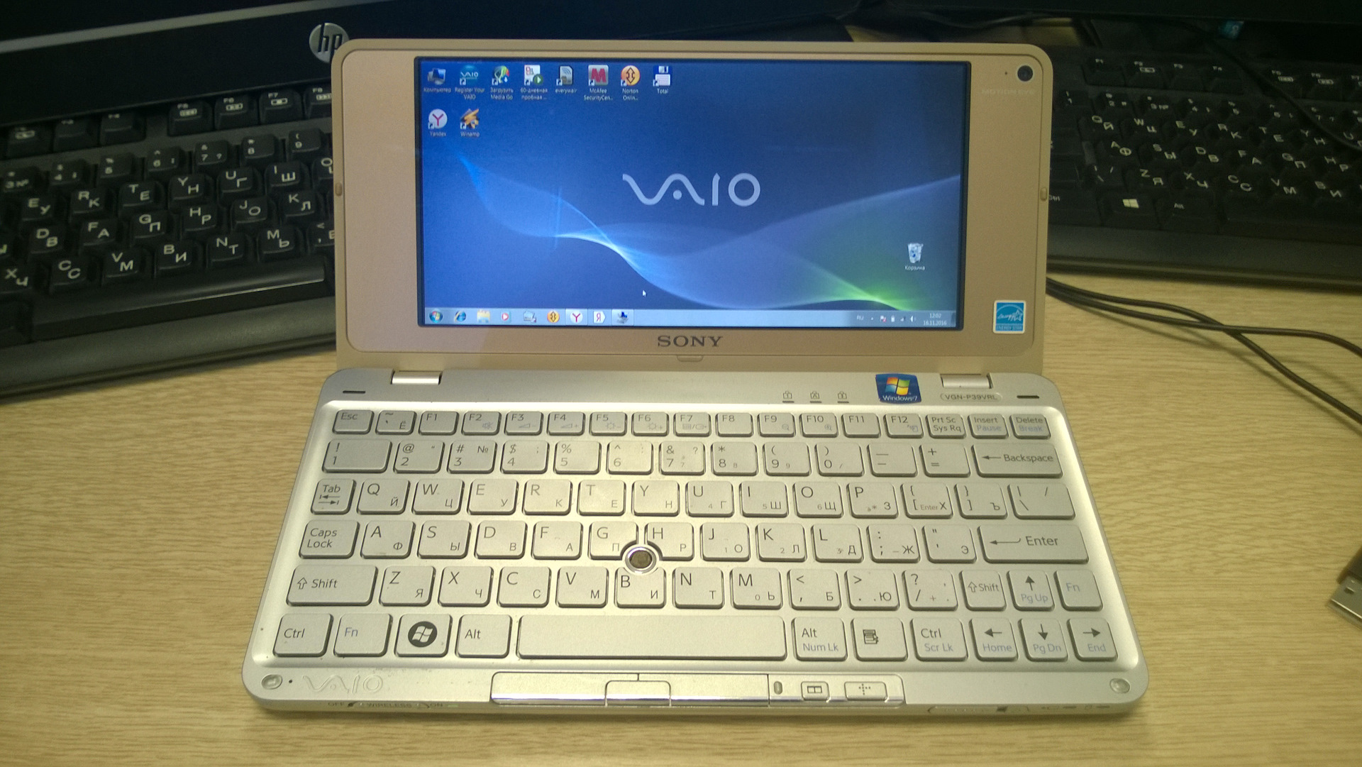 Sony vgn. Sony VAIO p39vrl. Sony VGN-p39vrl. Ноутбук Sony VAIO VGN-p39vrl.