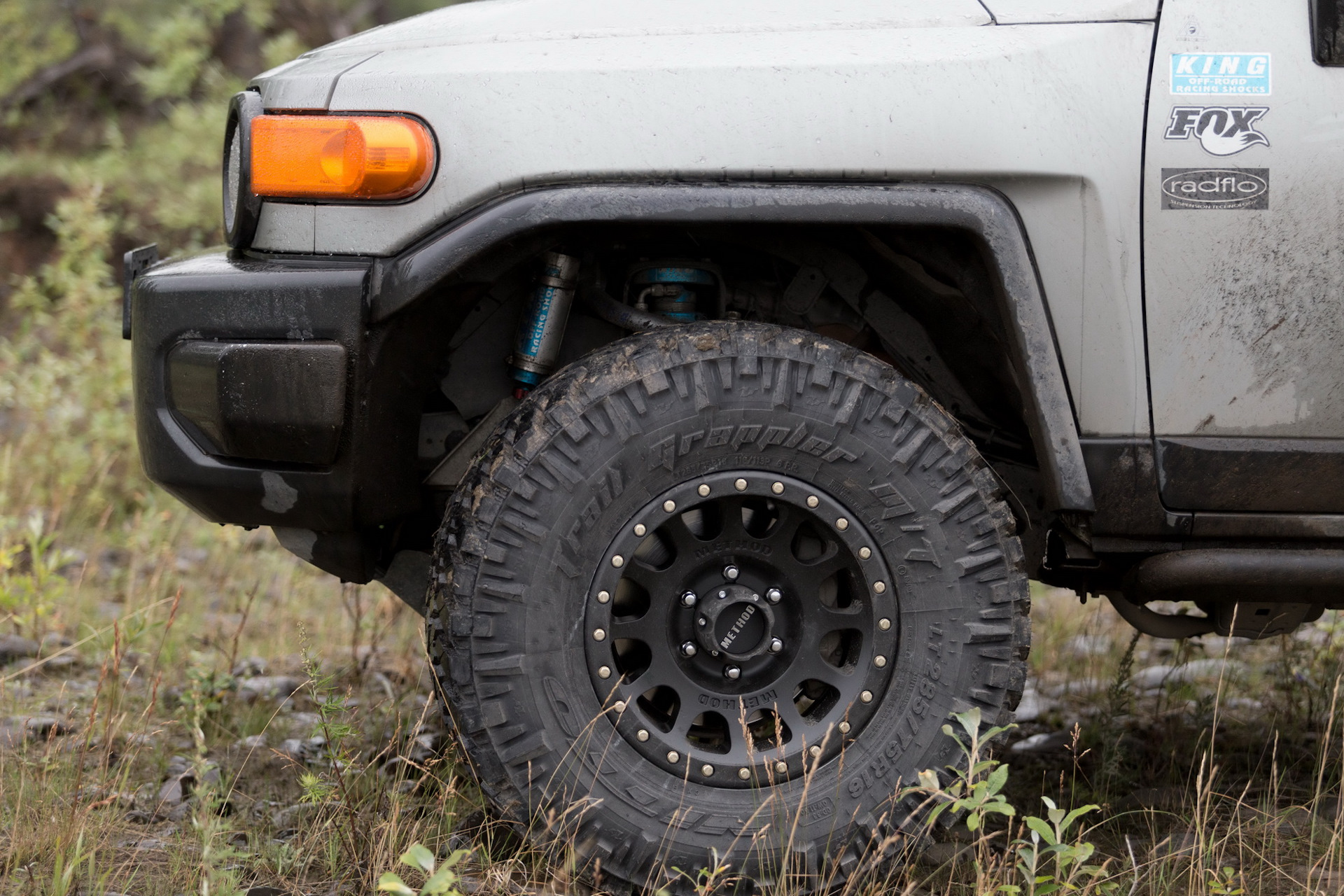 Шины крузер. FJ Cruiser 285 75 r16. Toyota FJ Cruiser 285/75/16. Nitto Trail Grappler MT. Nitto 285 75 16 MT.