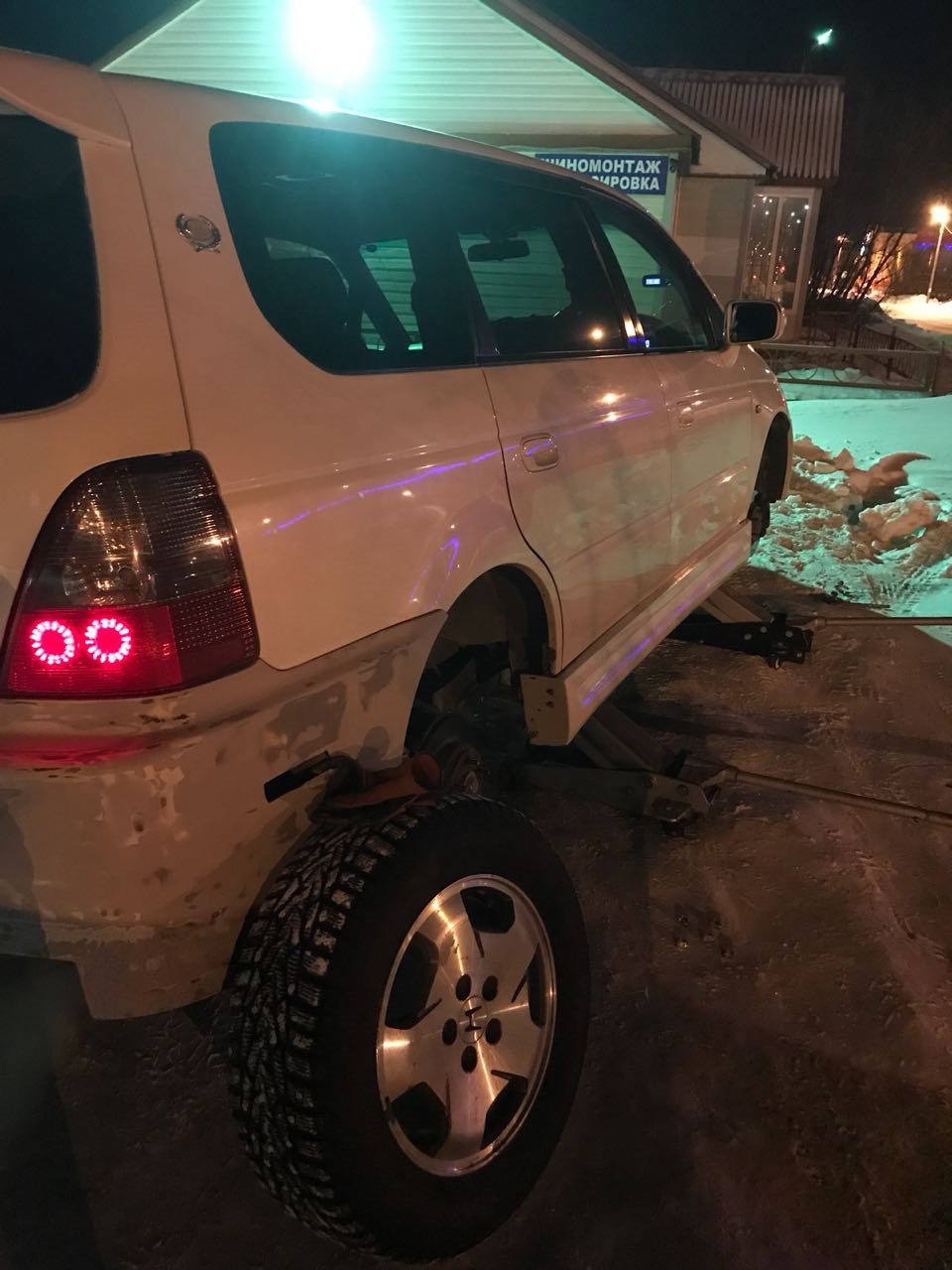 Обновка зимних шипованных шин Nokian Nordman 7 suv 215/65/R16_102T ...