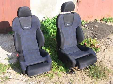 Recaro Seats - Toyota Caldina 18L 2004