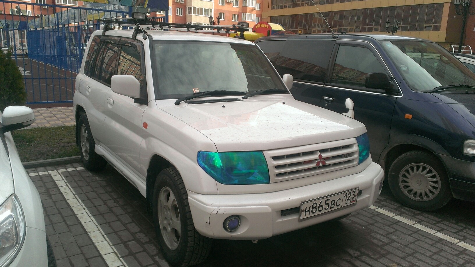 Митсубиси ио. Митсубиси ио Паджеро 1999г. Mitsubishi Pajero io 1999 спереди. Митсубиси Паджеро io 1999 фото. Japan Mitsubishi Pajero io.