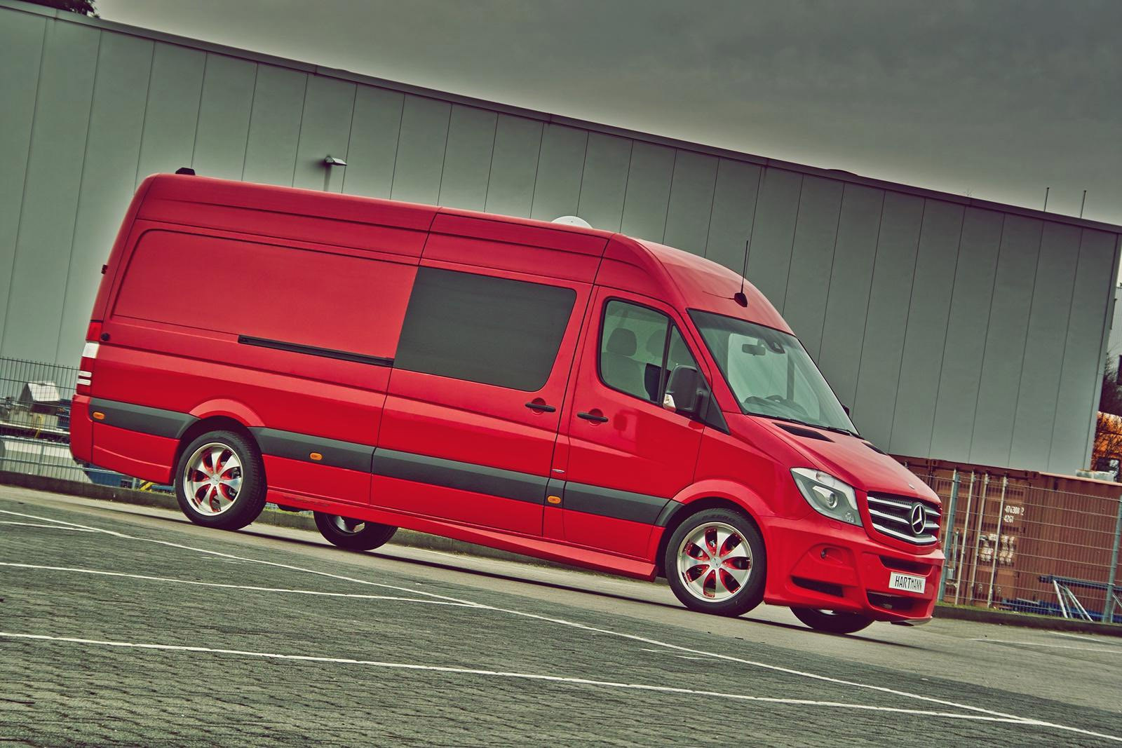 mercedes-benz sprinter 319