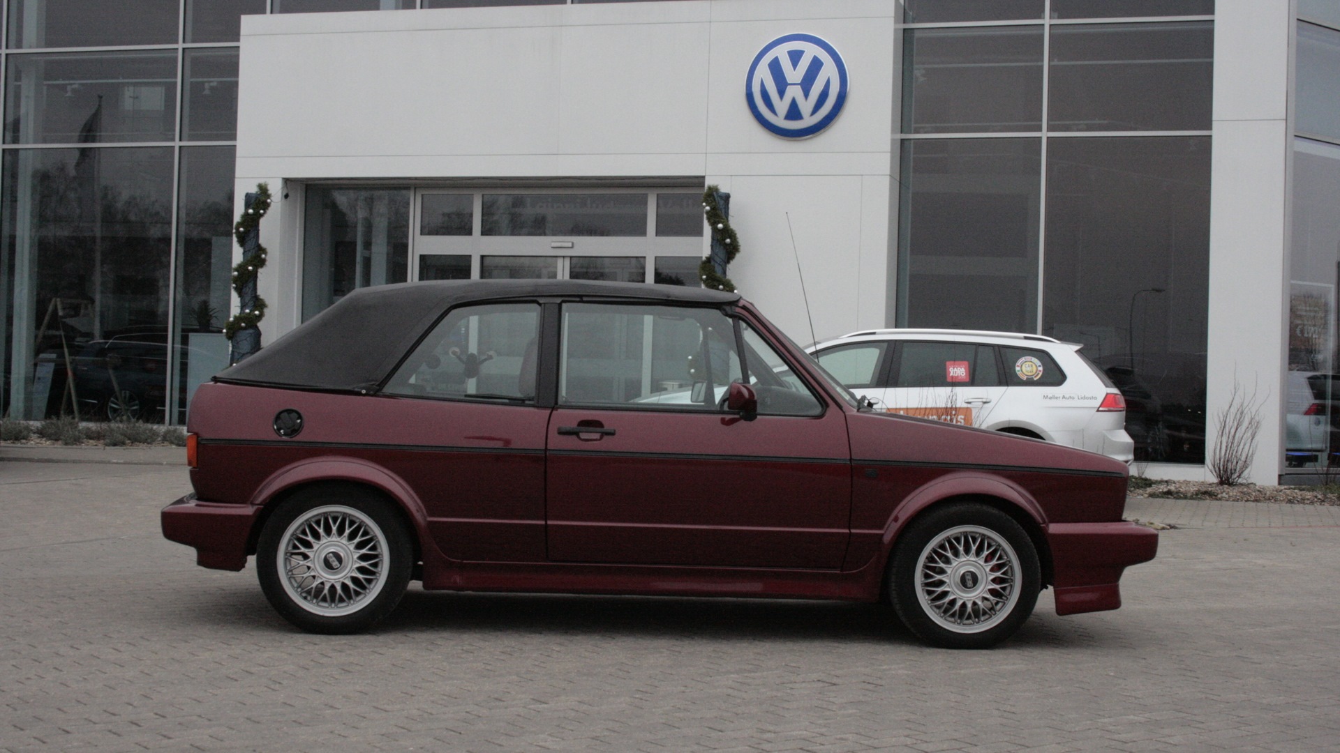 Volkswagen Golf Cabriolet Mk1 1.8 бензиновый 1992 | МК1 Cabrio Kirschsäure  на DRIVE2