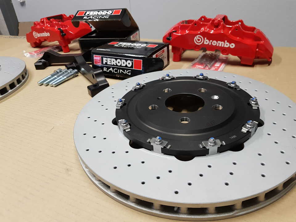 Тормозные диски феродо. BREMBO FERODO Audi a4.. Тормозной диск FERODO fmd0113rx. FERODO рейсинг. FERODO Formula Racing Brake.