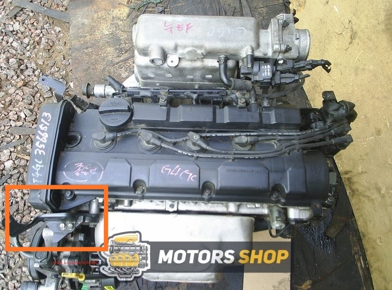 Двигатель хендай туксон 2. Двигатель хендай туксон 2. 7 двигатель. Кожух двигателя туксон дизель. Двигатель hyundai tucson 2.