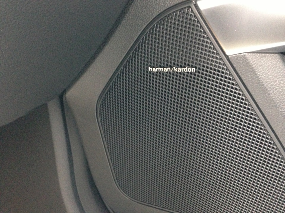 Harman Kardon Mercedes