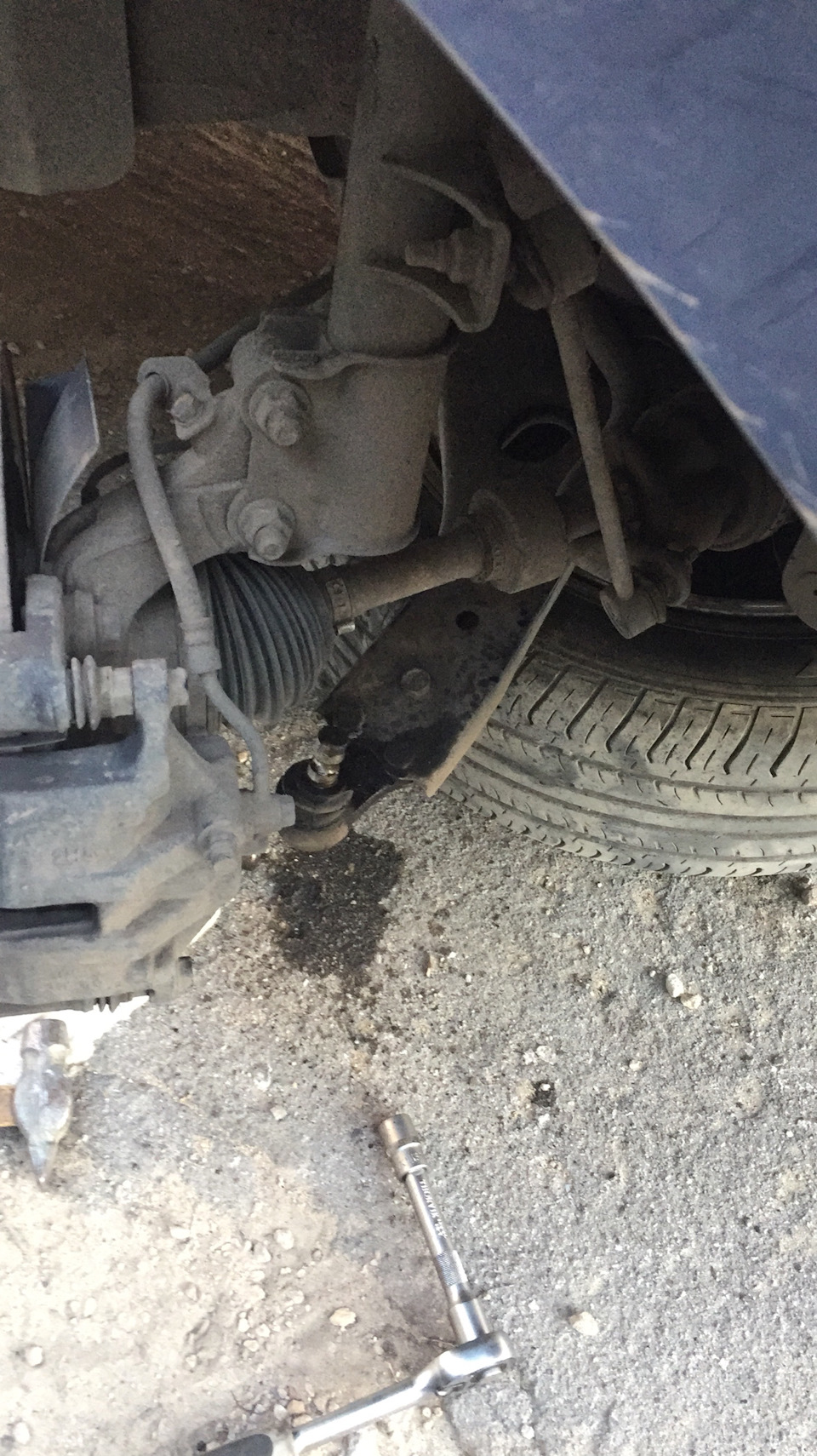 Выскочил привод — Hyundai ix35, 2 л, 2013 года | поломка | DRIVE2