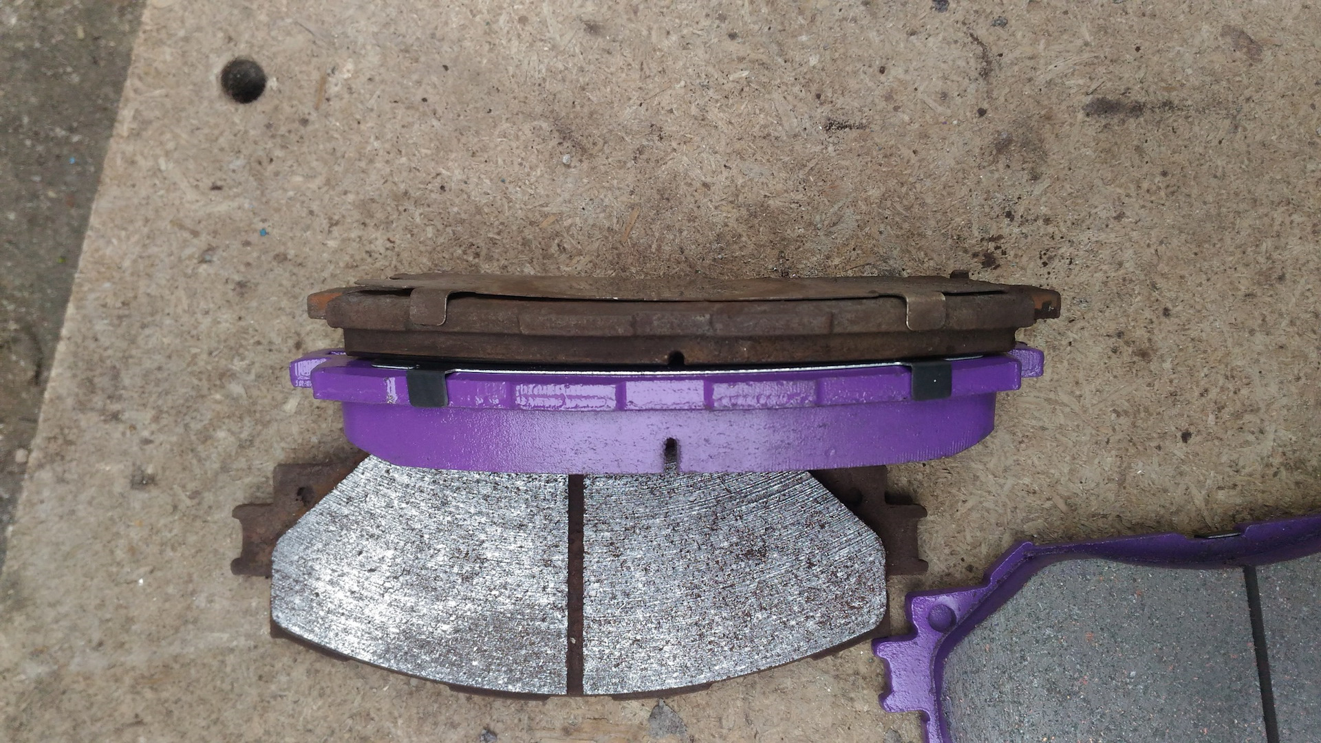 Сайт nibk. NIBK pn1524. Колодки передние NIBK pn0346w. Колодки передние NIBK pn0477w. NIBK pn1470 колодки передние.