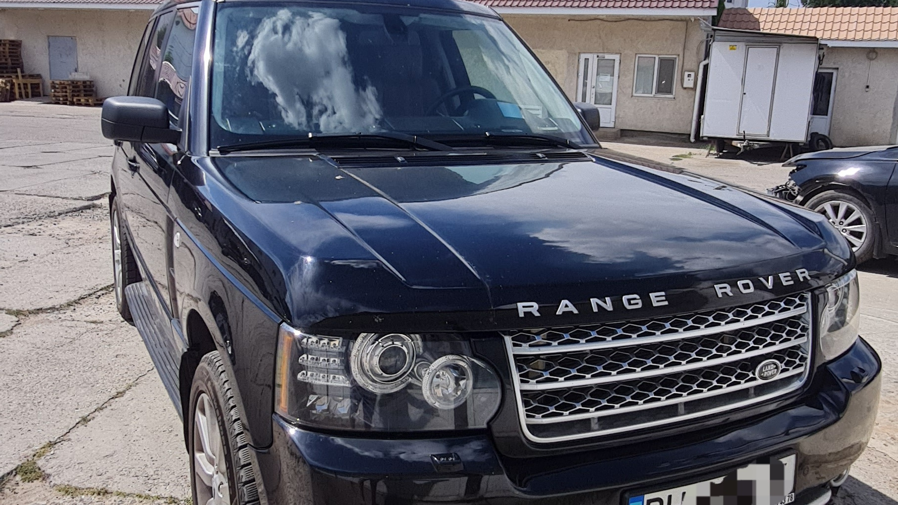 Land Rover Range Rover (3G) 4.2 бензиновый 2007 | Supercharged СУНДУК на  DRIVE2