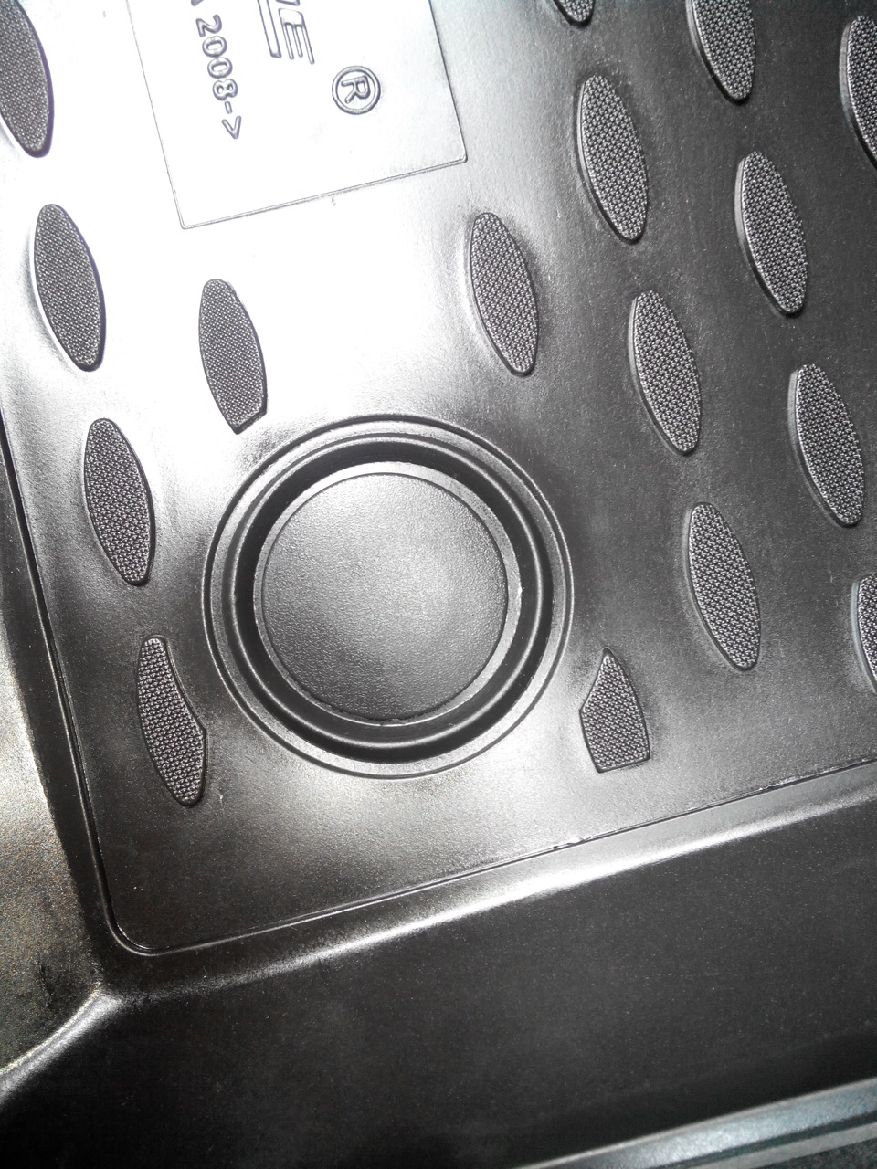 Замена линолеума — Daewoo Nexia (N150), 1,5 л, 2011 года | стайлинг ...