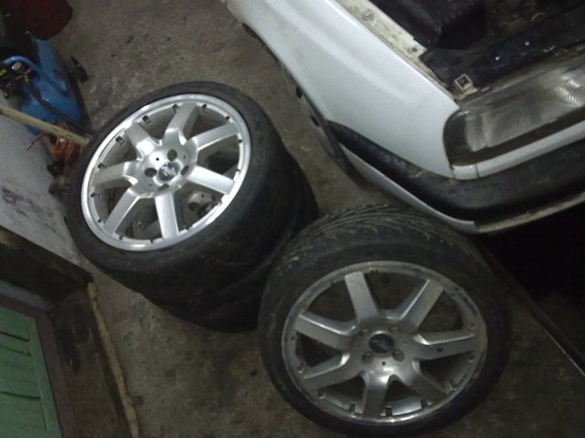 r17 ventus 215/40 R17 — Volkswagen Vento, 1,8 л, 1992 года | колёсные ...