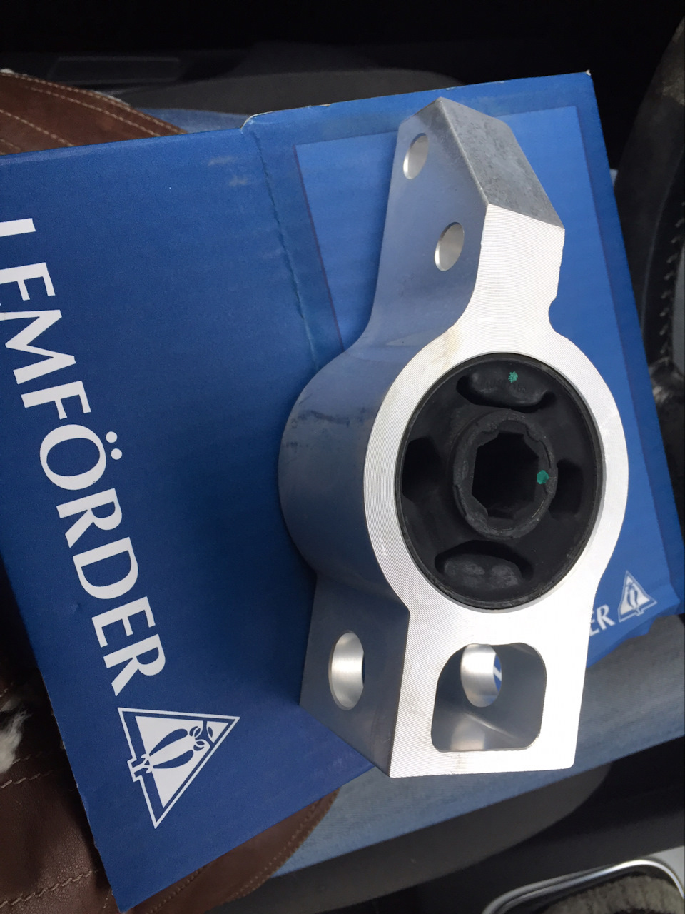 Замена Сайлент задних Сайлент блоков передних рычагов. — Volkswagen ...