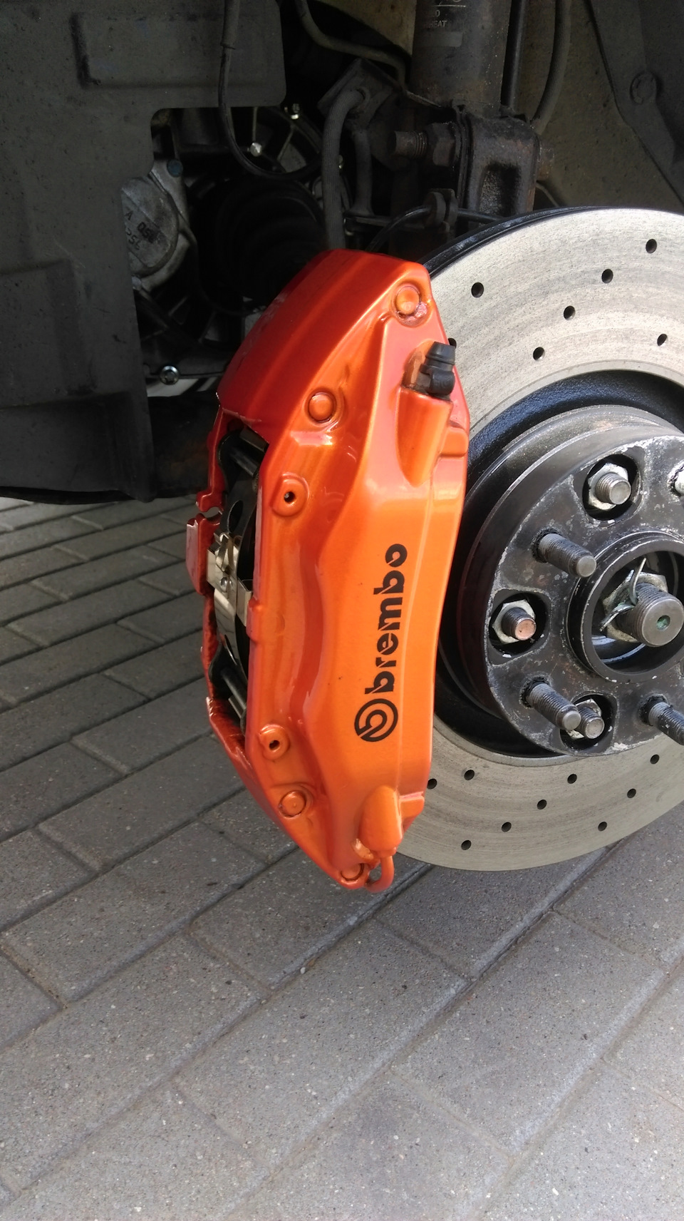 Суппорта установлены brembo 4 pot — Nissan Qashqai+2, 1,5 л, 2011 года |  тюнинг | DRIVE2