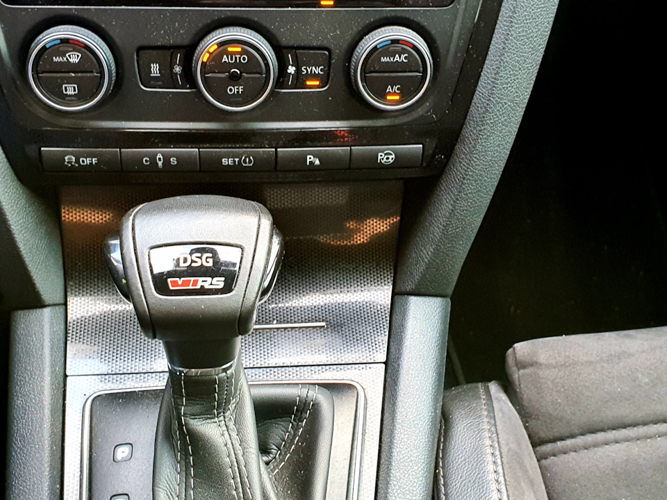 Фото в бортжурнале Skoda Octavia RS A5 Mk2