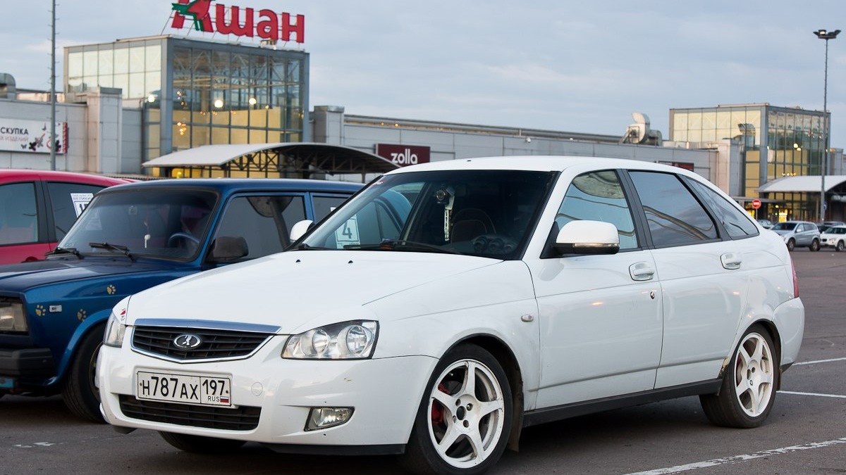 Lada Приора хэтчбек 1.8 бензиновый 2010 | БлОнДиНкА シ на DRIVE2