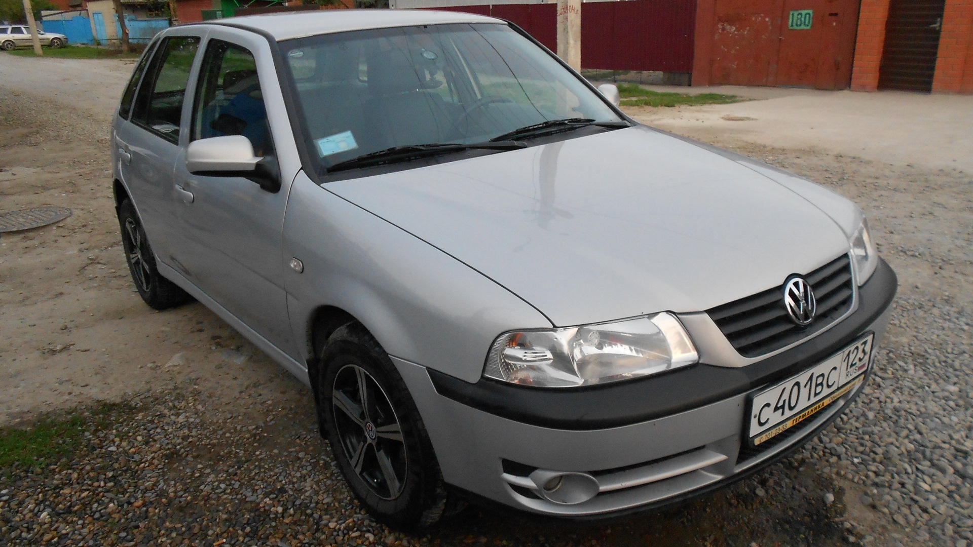 Volkswagen Pointer 1.0 бензиновый 2005 | Машина супер!!! на DRIVE2