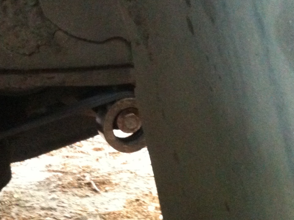 Ролик обводного ремня — Volvo S40 (1G), 1,9 л, 1998 года | своими ...