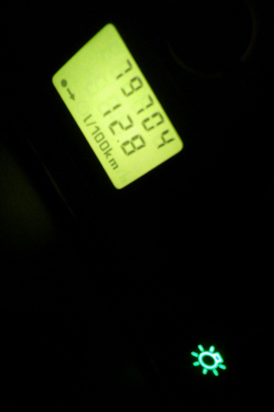 Расход 12.8 это нормально? — Lada Приора седан, 1,6 л, 2013 года ...