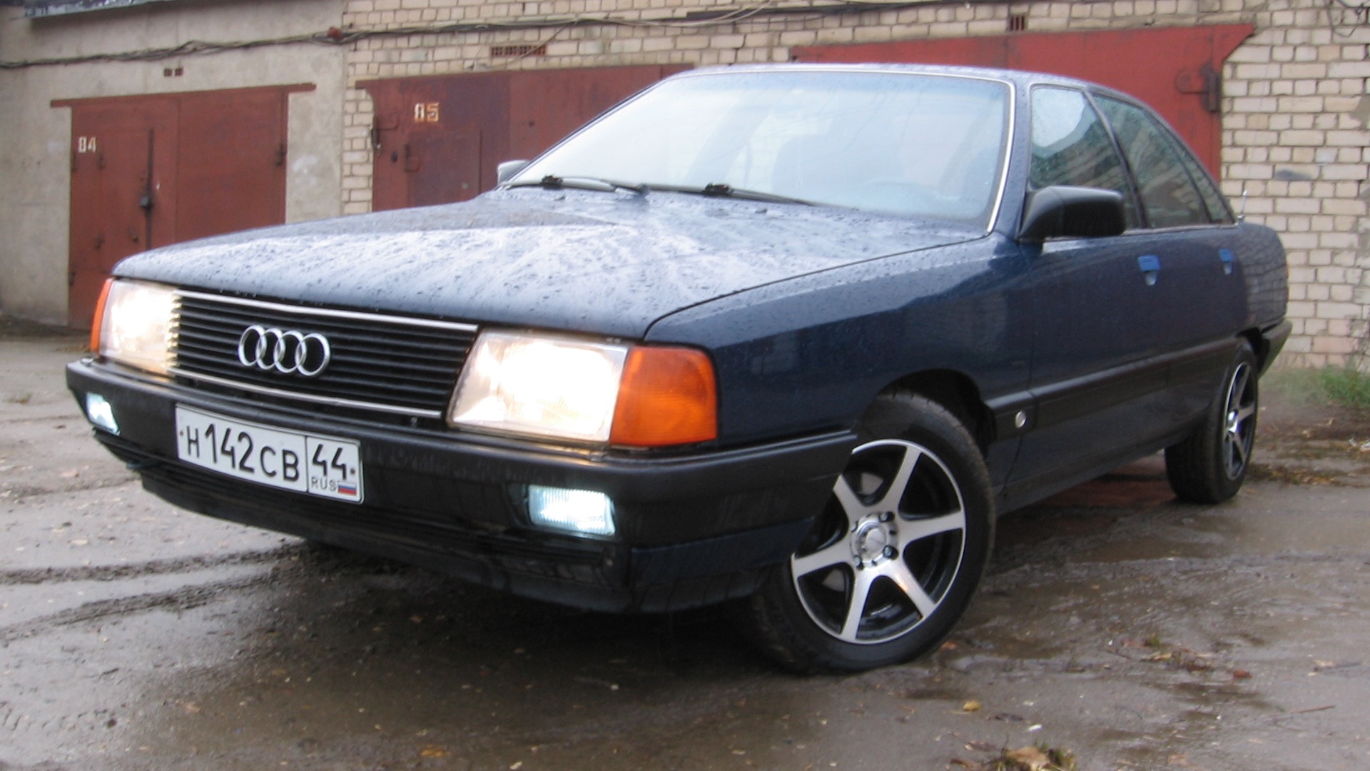 Audi 100 (C3) 1.8 бензиновый 1989 | немец это качество на DRIVE2