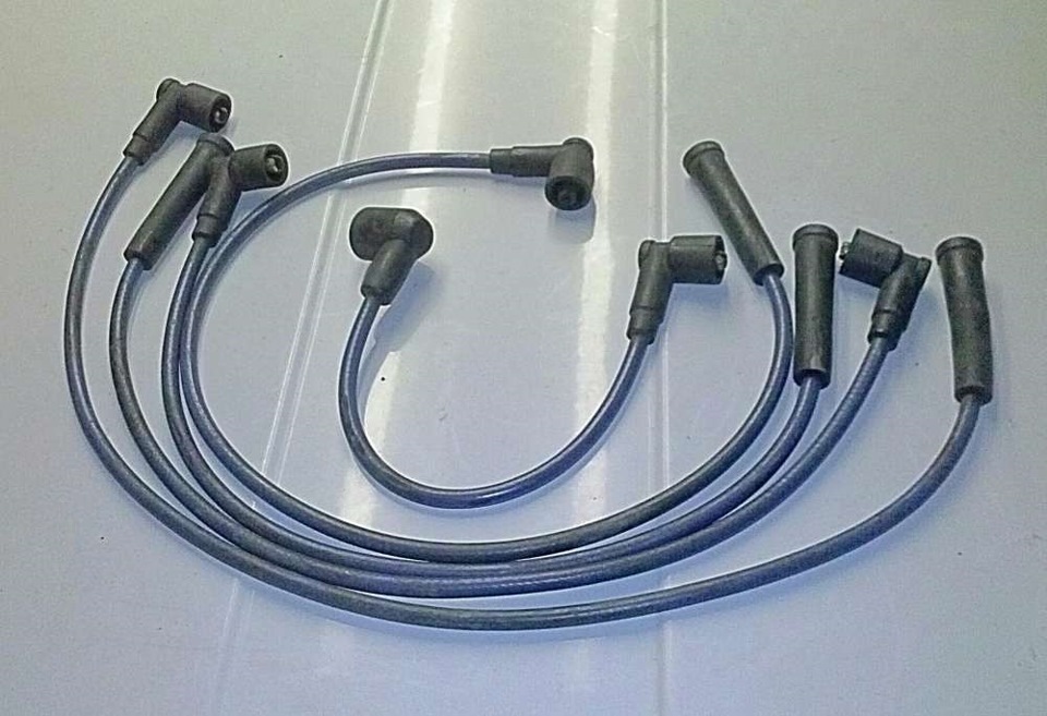 Замена проводов высокого напряжения (бронепроводов) — Lada 21093, 1,5 л ...