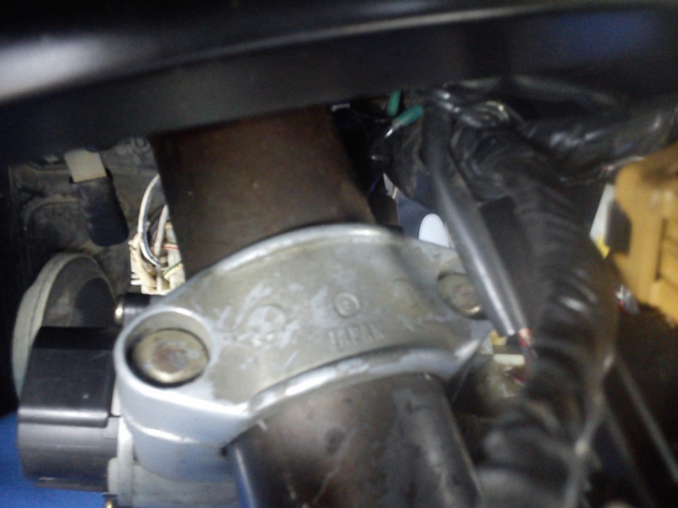 Поменял зеркала и не поменял замок зажигания…) — Nissan Bluebird (U14 ...