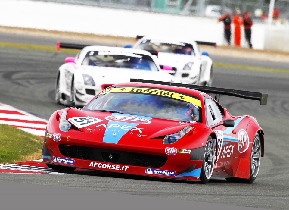 Ferrari представила раскраску машин для гонки в Вегасе