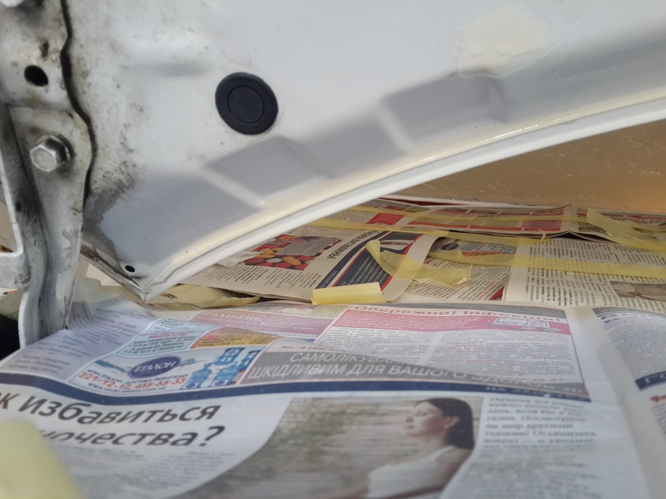 Вскрыл лаком, написано бесцветный, но как видно краска сразу пожелтела, особенно после третьего слоя лака.Без лака не хотел, так-как лак является основным антикоррозионным покрытием. — KIA Sorento (2G)