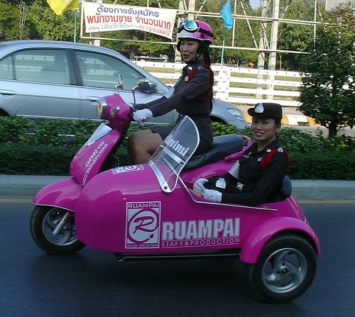Sweet sidecar! Funny motorcycle, Honda motorbikes, Motorcycle