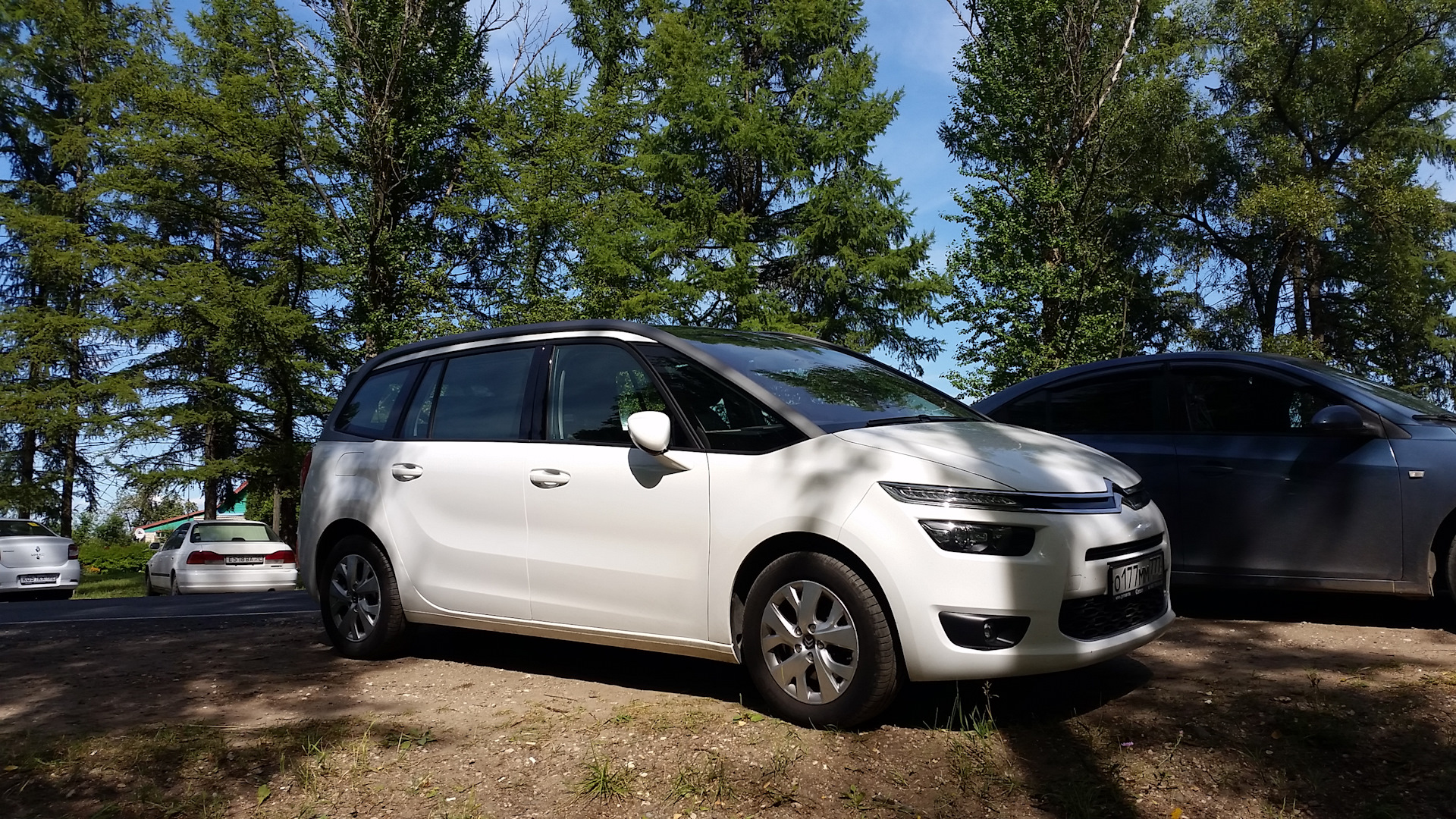 Grand c4 Picasso II то. C4 Picasso вес с прицепом. Ситроен Пикассо с4 минивэн отзывы владельцев. Отзывы о Ситроен с4 Гранд Пикассо дизель 2017.